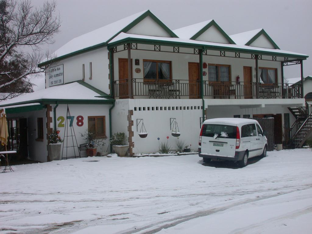 278 On Main Bed and Breakfast Clarens Eksteriør billede